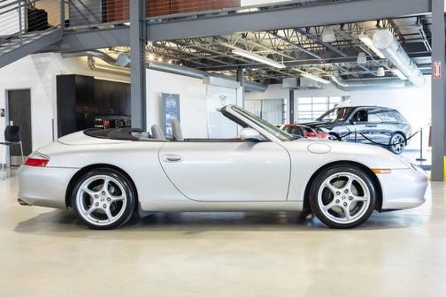 2004 Porsche 911 Carrera Cabriolet