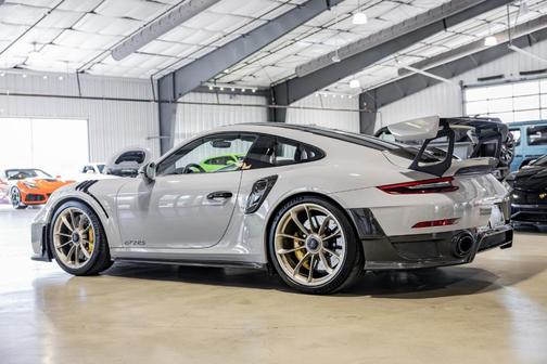 2019 Porsche 911 GT2 RS