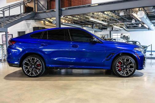 2025 BMW X6 M Base