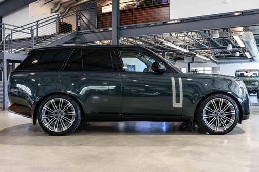 2025 Land Rover Range Rover P530 Autobiography