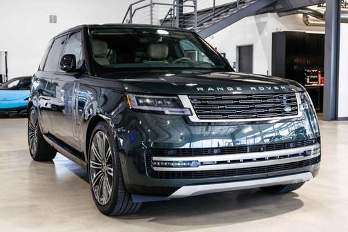 2025 Land Rover Range Rover P530 Autobiography