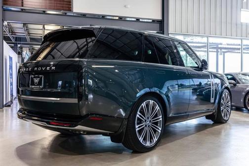 2025 Land Rover Range Rover P530 Autobiography