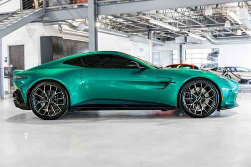 Green 2025 Aston Martin Vantage Base
