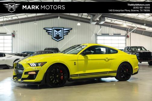 2021 Ford Shelby GT500 Base