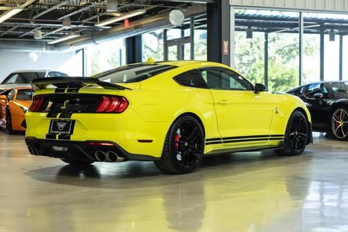 2021 Ford Shelby GT500 Base