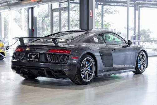 2017 Audi R8 5.2 quattro Plus