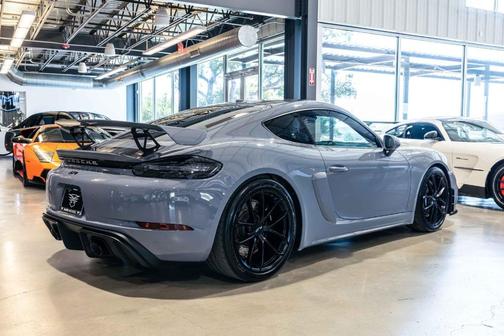 2023 Porsche 718 Cayman GT4
