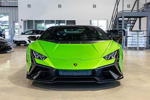 2023 Lamborghini Huracan Tecnica Base