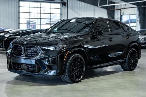 2025 BMW X6 M Base