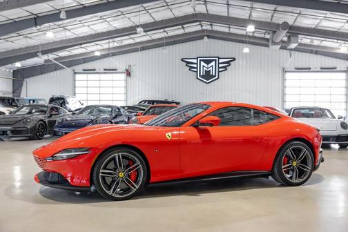 2021 Ferrari Roma Base