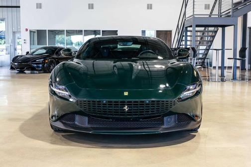 2022 Ferrari Roma Base