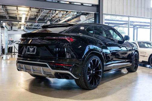 2021 Lamborghini Urus