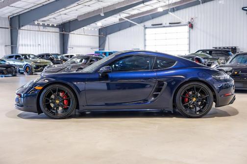 2018 Porsche 718 Cayman GTS