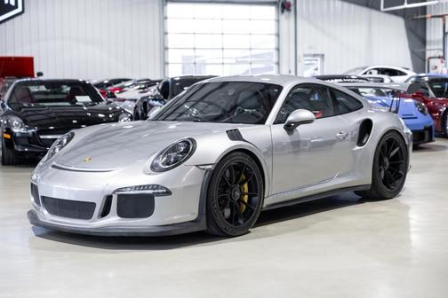 GT Silver Metallic 2016 Porsche 911 GT3