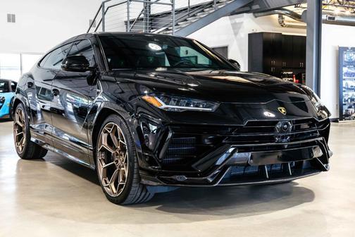 2024 Lamborghini Urus Performante