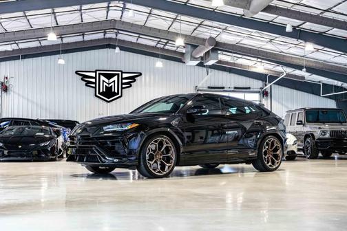 2024 Lamborghini Urus Performante