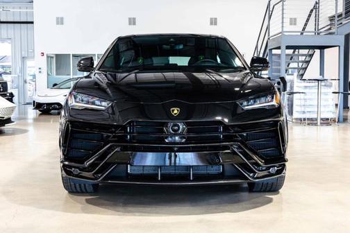 2024 Lamborghini Urus Performante