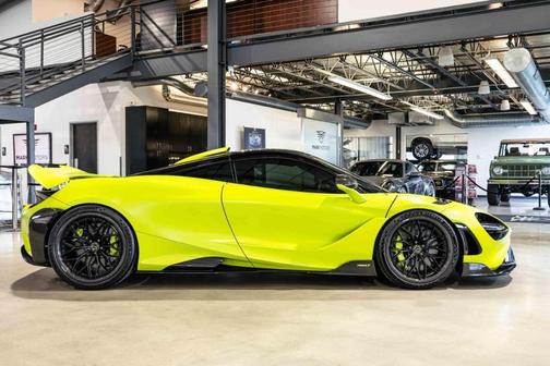 2021 McLaren 765LT Base