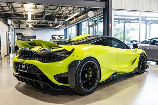 2021 McLaren 765LT Base