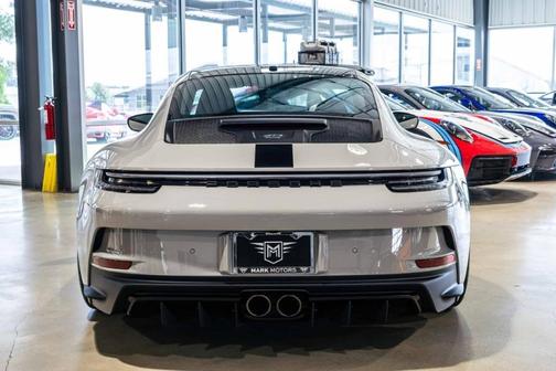 2022 Porsche 911 GT3 w/Touring Package