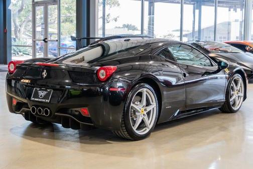 Photo 5 of 29 of 2011 Ferrari 458 Italia Base