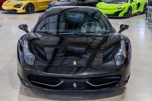 Photo 2 of 29 of 2011 Ferrari 458 Italia Base