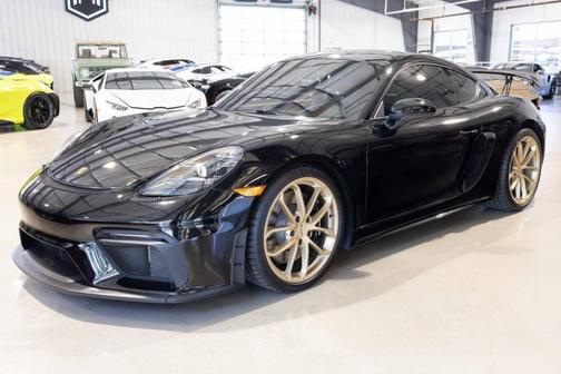 2020 Porsche 718 Cayman GT4