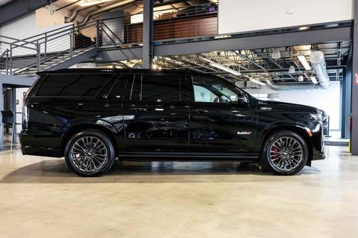 2023 Cadillac Escalade ESV V-Series