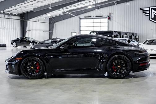 2024 Porsche 911 Carrera