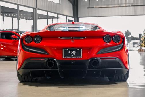 2020 Ferrari F8 Tributo Base