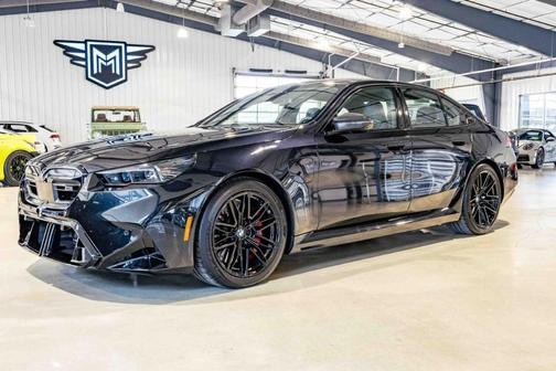 2025 BMW M5 Base