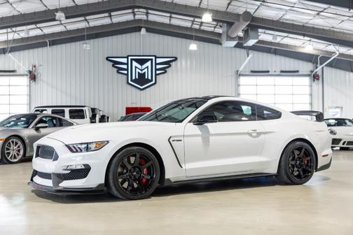 2019 Ford Shelby GT350 Base