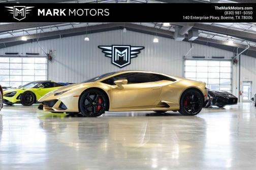 2020 Lamborghini Huracan EVO Base