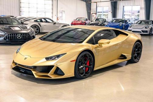 2020 Lamborghini Huracan EVO Base