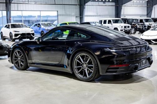 2024 Porsche 911 Carrera