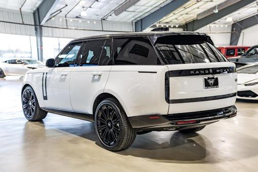 2023 Land Rover Range Rover P530 SE