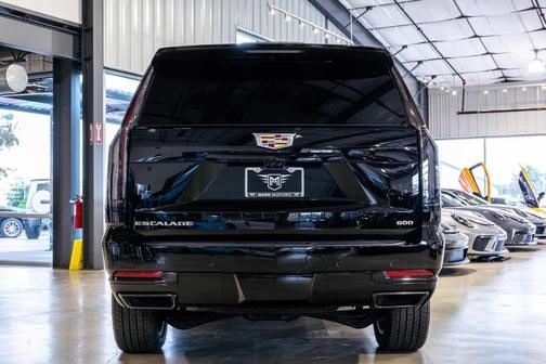 2025 Cadillac Escalade ESV Sport