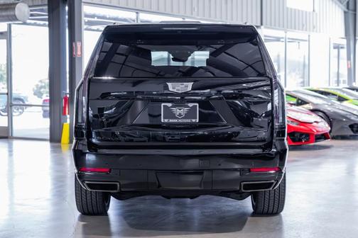 2025 Cadillac Escalade Sport Platinum