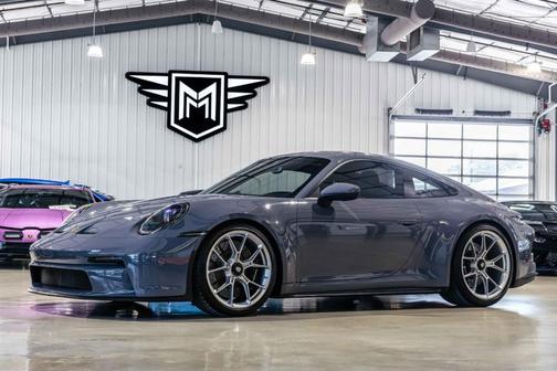 2022 Porsche 911 GT3 w/Touring Package