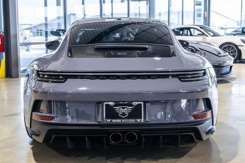 2022 Porsche 911 GT3 w/Touring Package