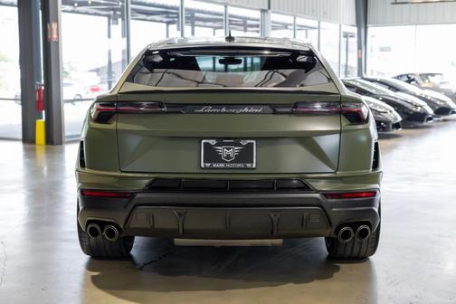 Verde Turbine 2023 Lamborghini Urus Performante