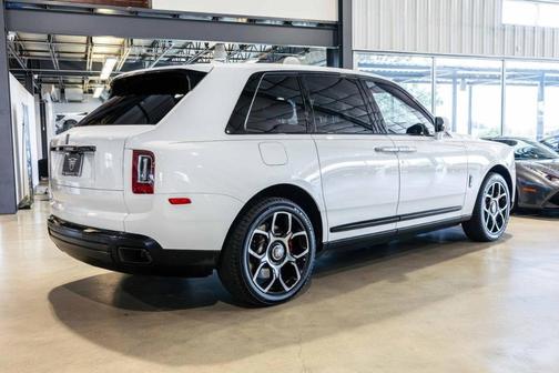 2020 Rolls-Royce Cullinan Base