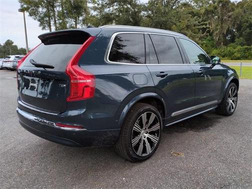 2025 Volvo XC90 Plug-In Hybrid T8 Plus 7-Seater