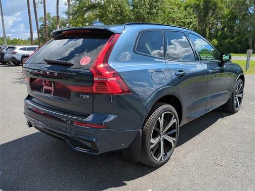 2025 Volvo XC60 Plug-In Hybrid T8 Ultra