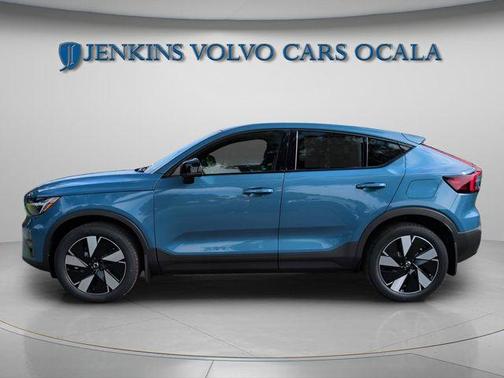 2024 Volvo C40 Recharge Pure Electric Core