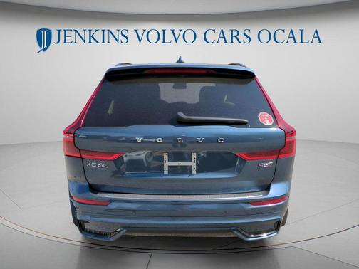 Denim Blue Metallic 2026 Volvo XC60 B5 Ultra