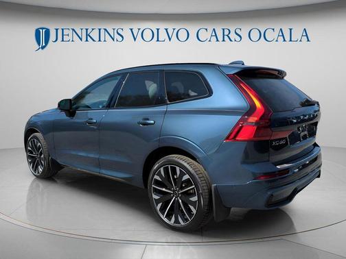 Denim Blue Metallic 2026 Volvo XC60 B5 Ultra