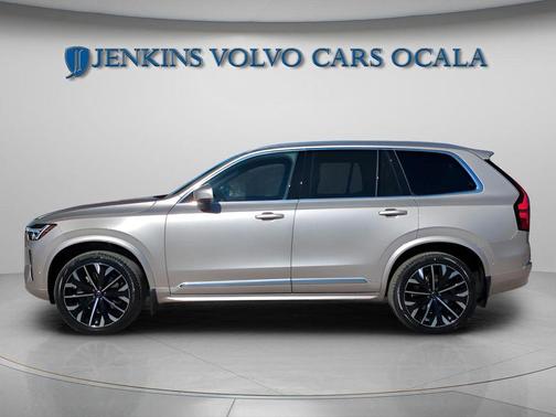 Bright 2026 Volvo XC90 B6 Plus 7-Seater