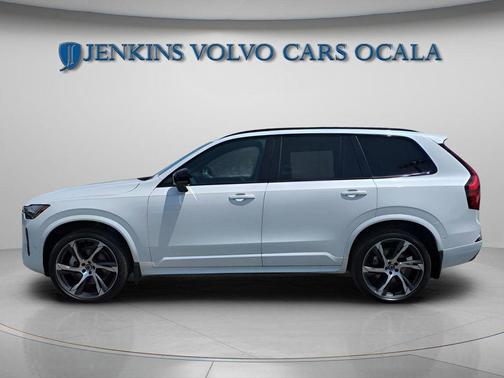 Crystal White Pearl 2026 Volvo XC90 B6 Ultra Dark Theme 7-Seater