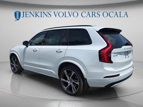 Crystal White Pearl 2026 Volvo XC90 B6 Ultra Dark Theme 7-Seater